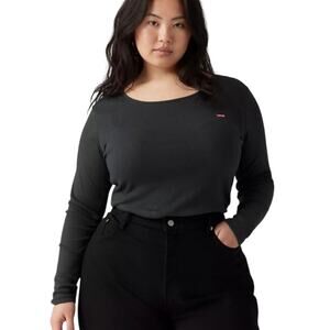 Levi's Women's Plus Size Honey Long-Sleeve Top in Black